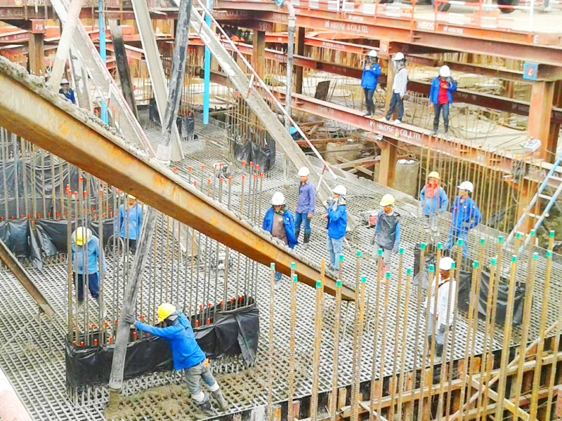 Concrete Pump หน่วยงานสนามบินน้ำ จังหวัด นนทบุรี ปริมาณคอนกรีต 1,350 คิว